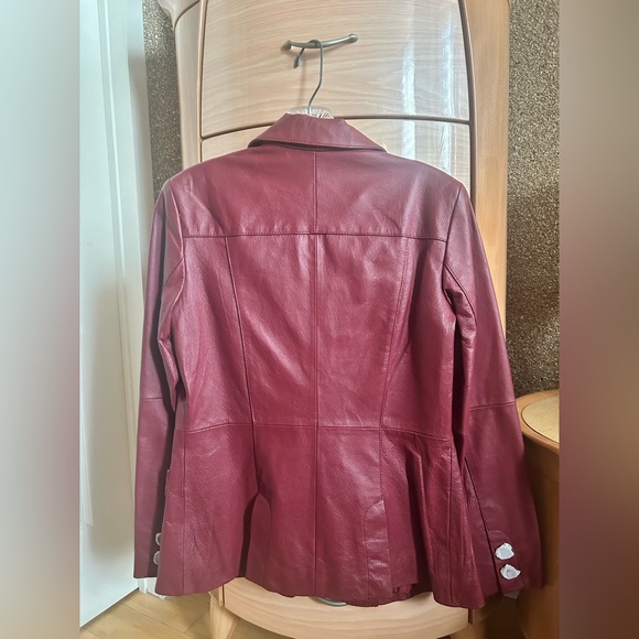 Newport News Vintage Y2K Red Leather Jacket, Women’s Size 4, NWT - Picture 3 of 7